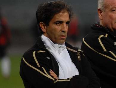 Le coach lyonnais non prolongé