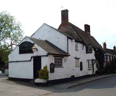 Rooney et Capello servent au bar