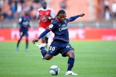 Sessegnon à Manchester ?