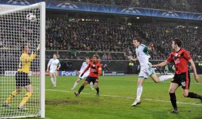 City fait le forcing pour Dzeko
