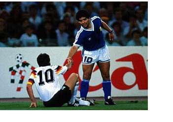 Matthäus tacle El Diez