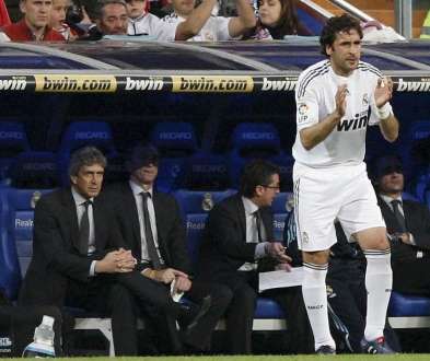 Raul presque à Schalke