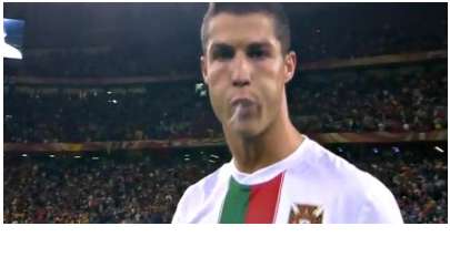 Ronaldo achète le silence de la mère