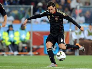 United dans la course à Özil