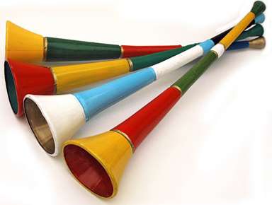 Une femme blessée par une Vuvuzela