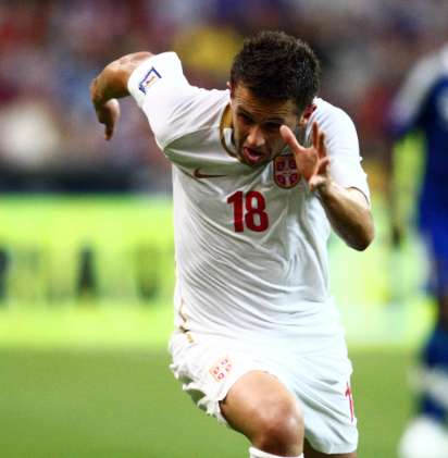 Sulejmani attaque Jol