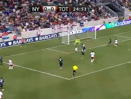 Premier but pour Henry avec New York