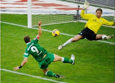 Dzeko ne bougera pas