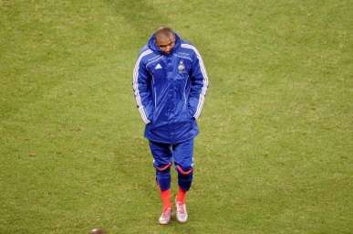 Abidal à la ramasse