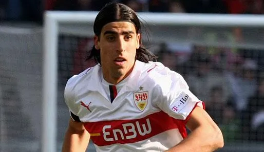 Real Madrid : Khedira a signé