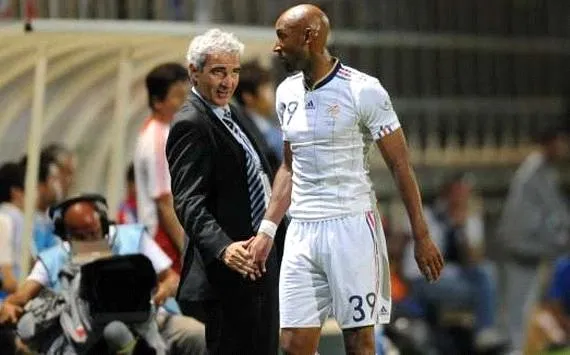 L&rsquo;Equipe se défend contre Anelka