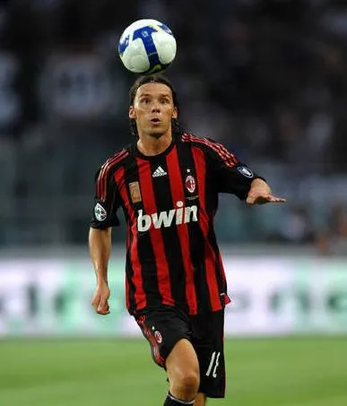 Pas de solution pour Jankulovski