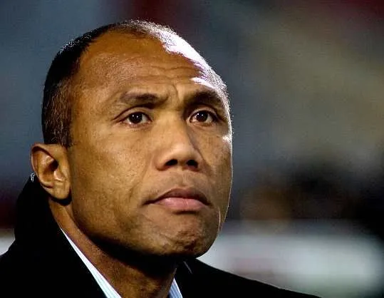 Kombouaré s&rsquo;attaque à la défense