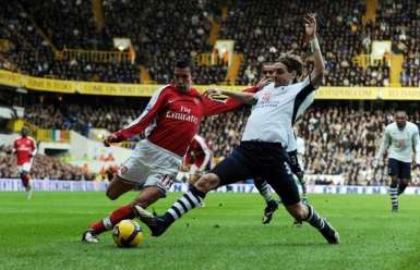 Redknapp met la pression sur Woodgate