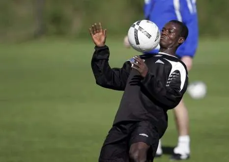 Annan veut absolument partir