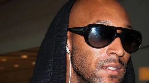 Anelka déchire Lizarazu