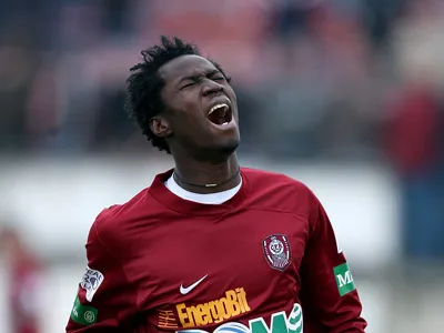 On s&rsquo;arrache le «<span style="font-size:50%">&nbsp;</span>nouveau Adebayor<span style="font-size:50%">&nbsp;</span>»