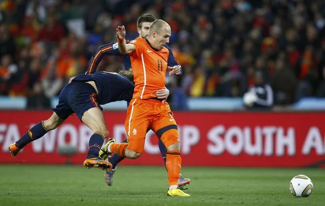 Le Jabulani de la finale adjugé à 57.000 euros