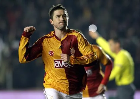 Kewell un an de plus à Galatasaray