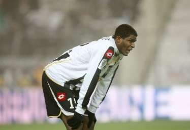 Modeste plait déjà