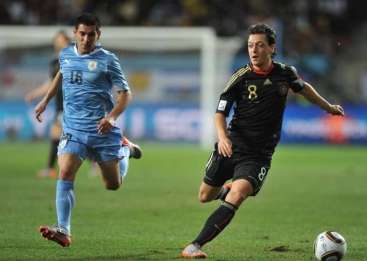 Ozil n&rsquo;a pas peur de la concurrence