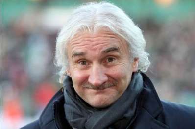 Vôller critique Platini