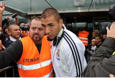 Benzema touché à la cheville ?