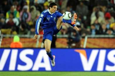 Ancelotti veut Burdisso