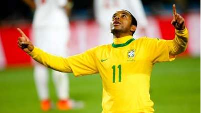 Robinho refuse Fenerbahçe