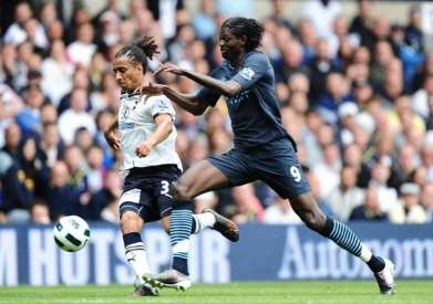Adebayor partira à la première offre