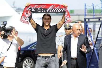 Zlatan file au Milan