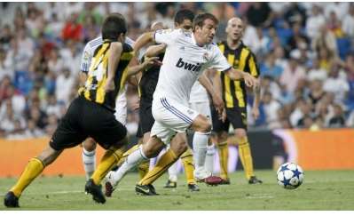 Le Real poursuit ses soldes d&rsquo;Oranjes