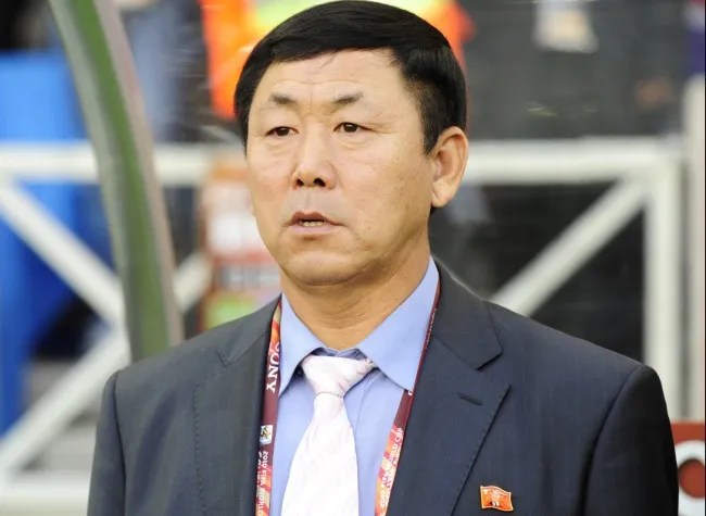 Le coach nord-coréen condamné