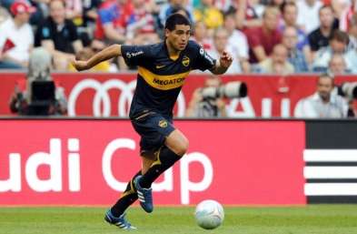 Riquelme prolonge