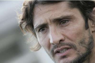 Grande première pour Lizarazu