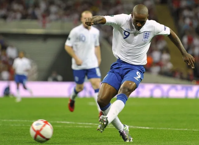 Defoe finalement out trois mois