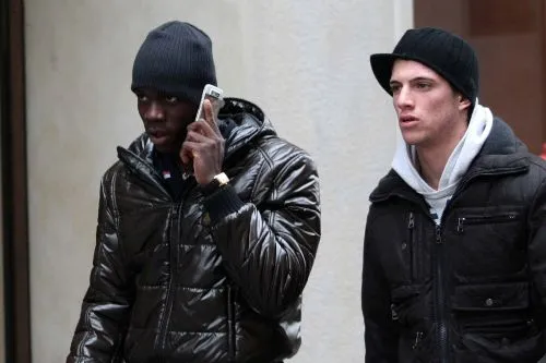 Balotelli chante l&rsquo;hymne du Milan AC