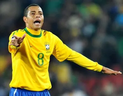 Gilberto Silva parle de Fabregas