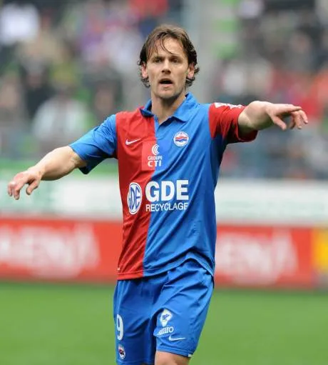 Savidan attaque Caen