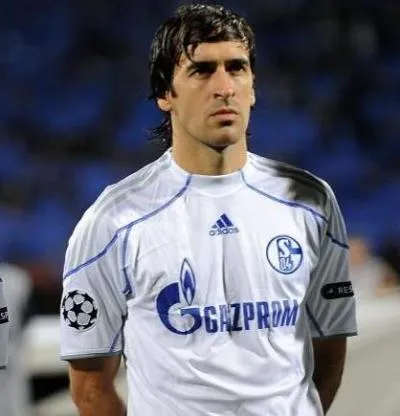 Raúl et le derby de la Ruhr