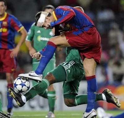 Piqué : Messi « bien meilleur » que CR7