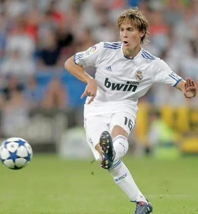 Canales absent 3 semaines