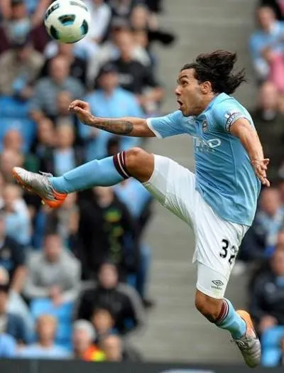 Mancini flatte Tevez