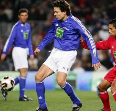 Litmanen imite Berbatov