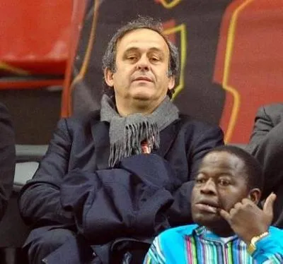 Platini : «<span style="font-size:50%">&nbsp;</span>Défendre les équipes nationales<span style="font-size:50%">&nbsp;</span>»