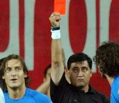 Un  ex-arbitre dans la drogue