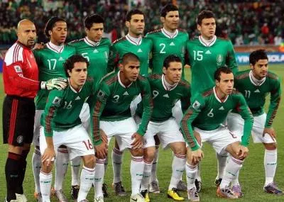 Juarez et Vela suspendus 6 mois