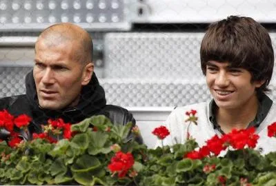 Zizou ne choisira pas pour Enzo