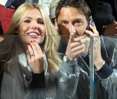 Totti vu par sa femme