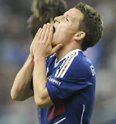 Gameiro pisté par Hambourg